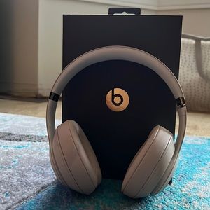 Wireless Beats Studio 3